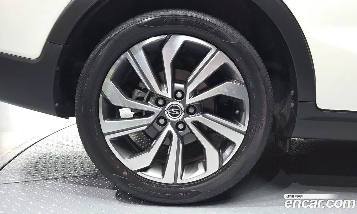 SsangYong TIBOLI 2021 1.5 автомат (гидро), фото 5 SsangYong TIBOLI 2021 1.5 автомат (гидро), фото 5