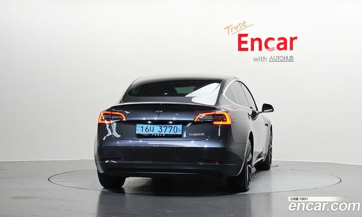 Tesla Model 3 2019 0.2 автомат (гидро), фото 4 Tesla Model 3 2019 0.2 автомат (гидро), фото 4
