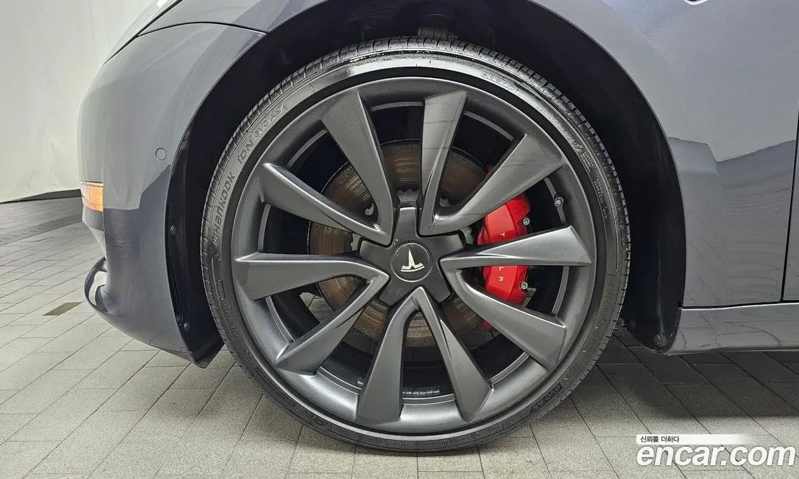Tesla Model 3 2019 0.2 автомат (гидро), фото 5 Tesla Model 3 2019 0.2 автомат (гидро), фото 5