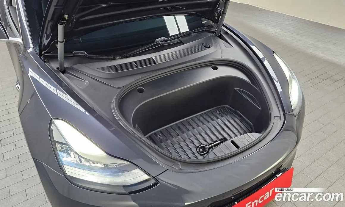 Tesla Model 3 2019 0.2 автомат (гидро), фото 6 Tesla Model 3 2019 0.2 автомат (гидро), фото 6