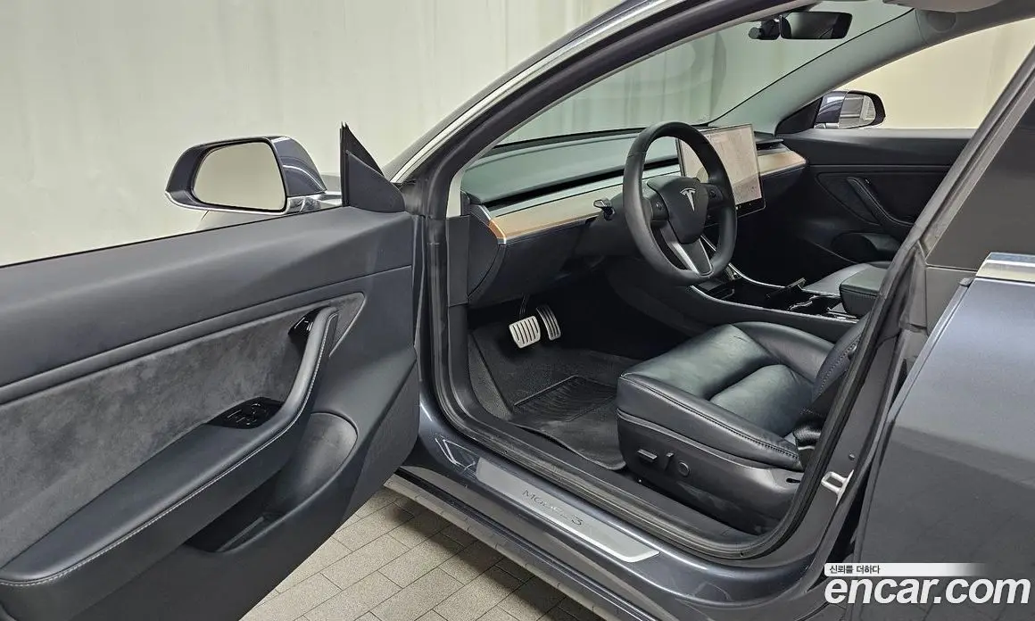 Tesla Model 3 2019 0.2 автомат (гидро), фото 9 Tesla Model 3 2019 0.2 автомат (гидро), фото 9