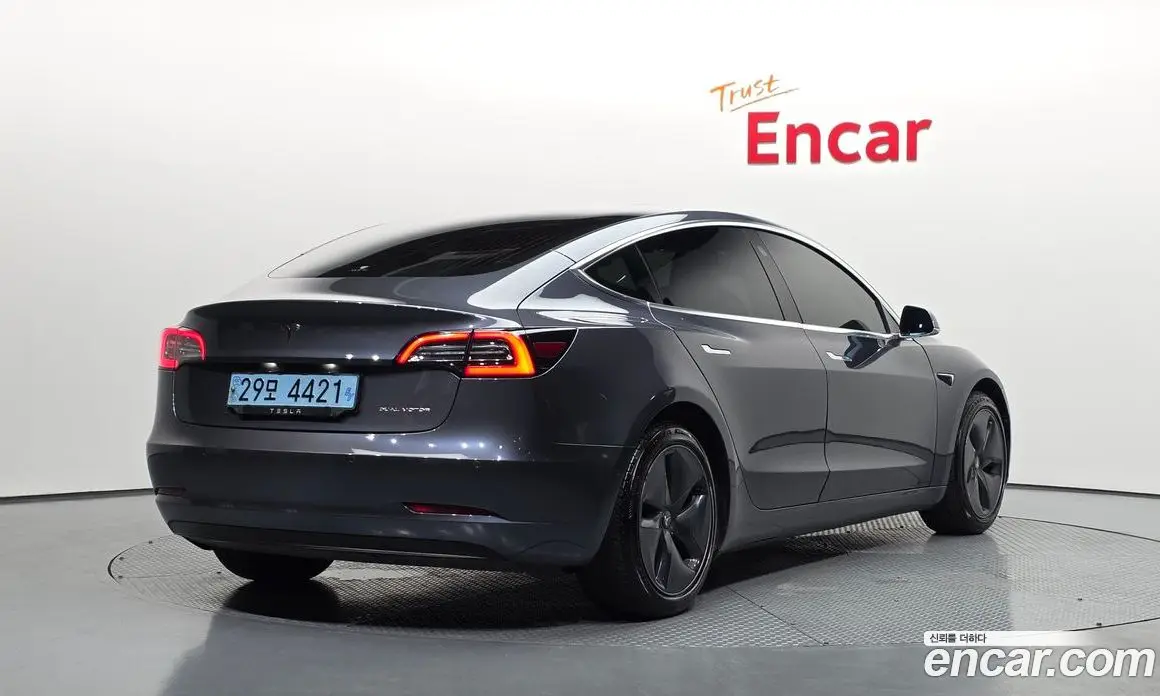 Tesla Model 3 2020 0.3 автомат (гидро), фото 2 Tesla Model 3 2020 0.3 автомат (гидро), фото 2