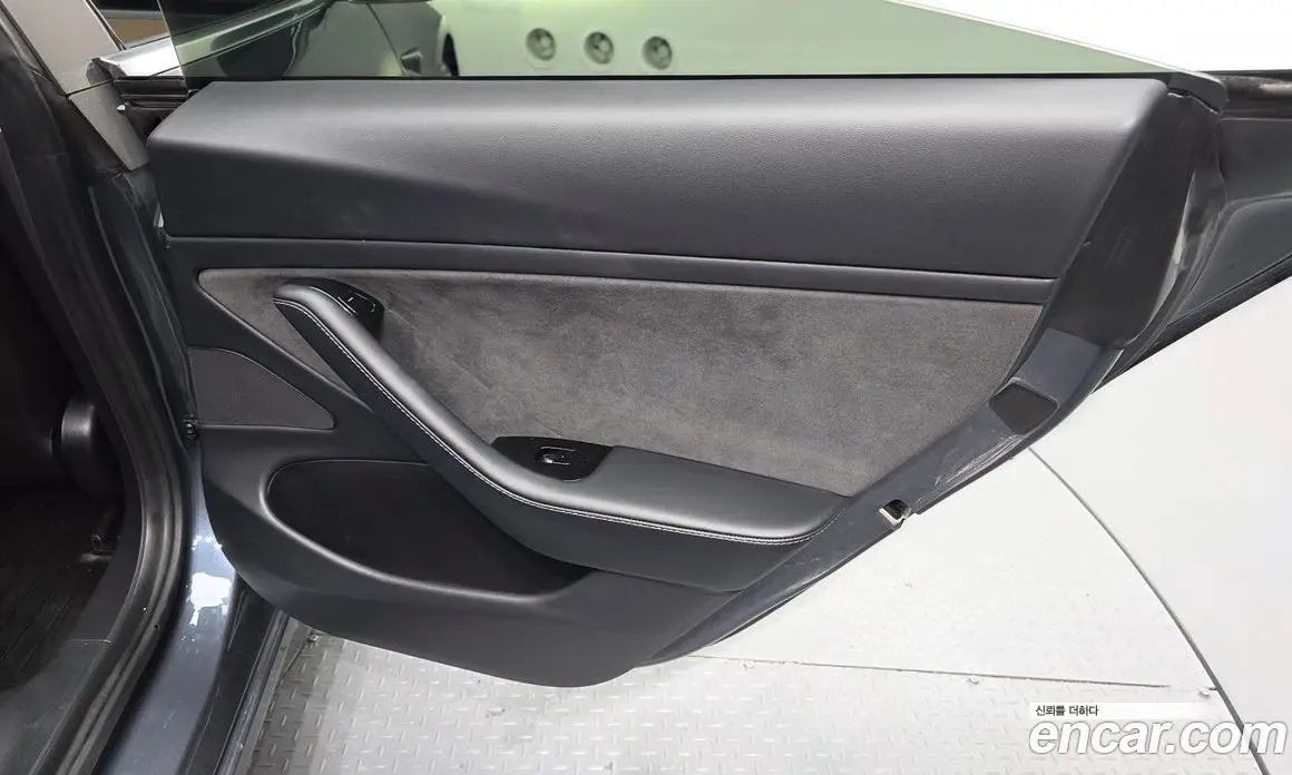 Tesla Model 3 2020 0.3 автомат (гидро), фото 15 Tesla Model 3 2020 0.3 автомат (гидро), фото 15