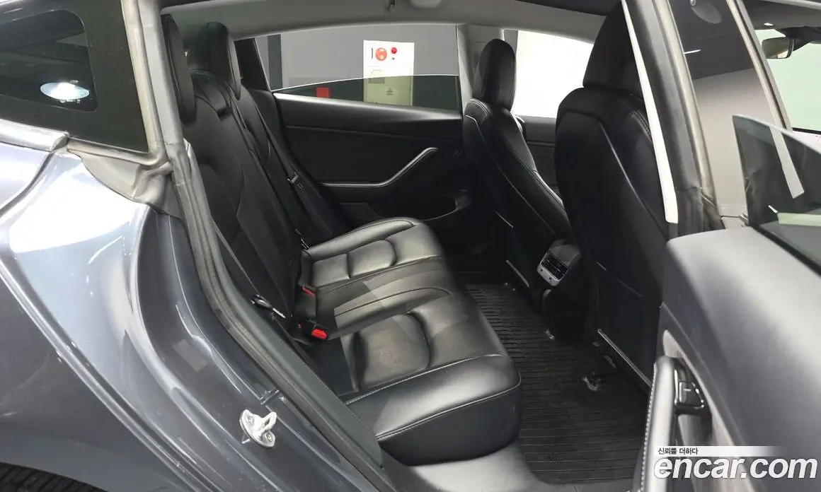 Tesla Model 3 2020 0.3 автомат (гидро), фото 18 Tesla Model 3 2020 0.3 автомат (гидро), фото 18