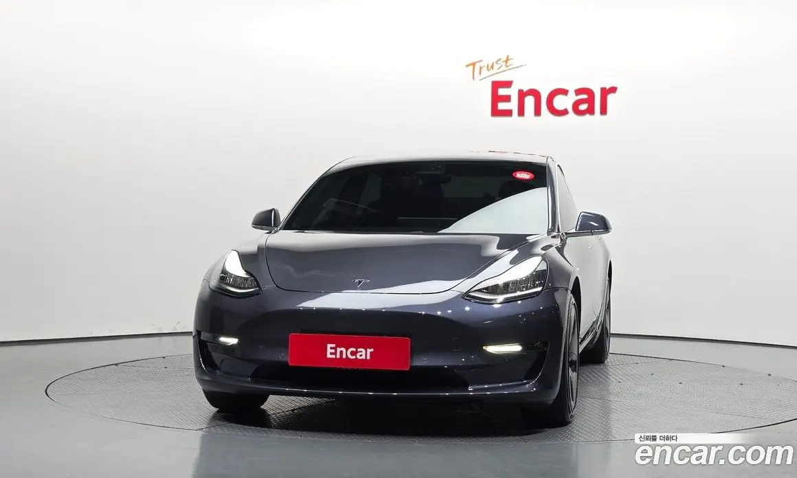 Tesla Model 3 2020 0.3 автомат (гидро), фото 3 Tesla Model 3 2020 0.3 автомат (гидро), фото 3