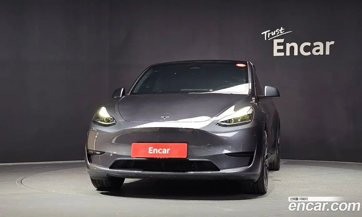 Tesla Model Y 2025 0.2 автомат (гидро), фото 3 Tesla Model Y 2025 0.2 автомат (гидро), фото 3