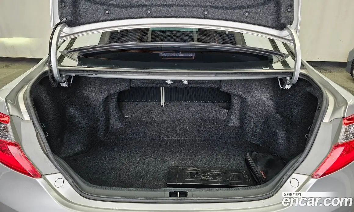 Toyota Camry 2013 2.5 автомат (гидро), фото 20 Toyota Camry 2013 2.5 автомат (гидро), фото 20