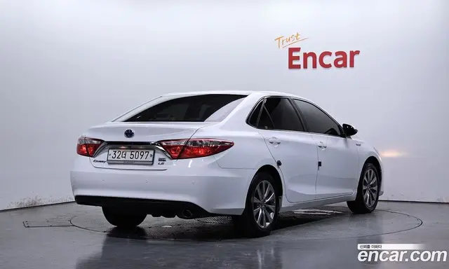 Toyota Camry 2017 2.5 автомат (гидро), миниатюра 1 Toyota Camry 2017 2.5 автомат (гидро), миниатюра 1