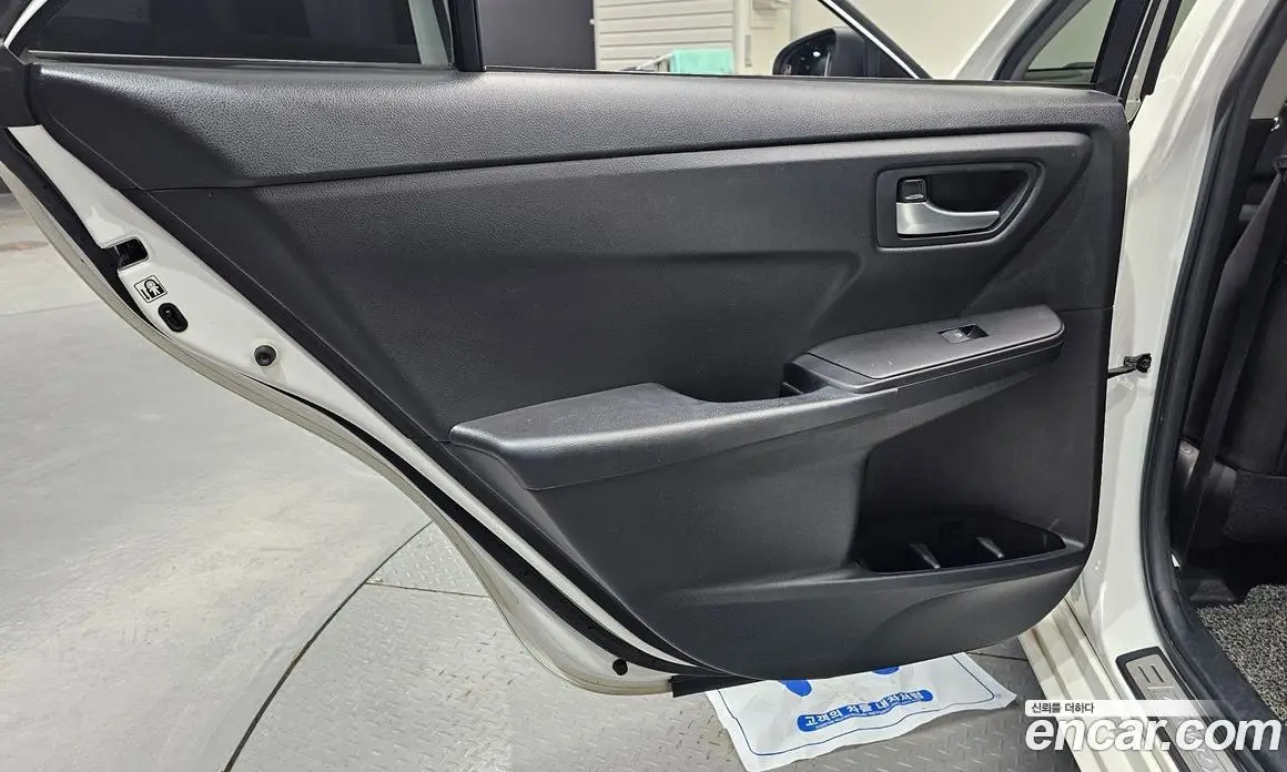 Toyota Camry 2017 2.5 автомат (гидро), фото 14 Toyota Camry 2017 2.5 автомат (гидро), фото 14