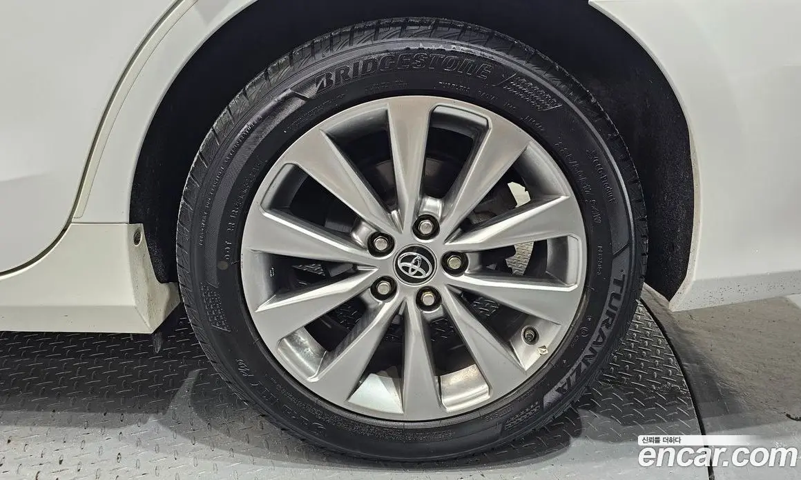 Toyota Camry 2017 2.5 автомат (гидро), фото 6 Toyota Camry 2017 2.5 автомат (гидро), фото 6