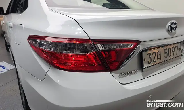 Toyota Camry 2017 2.5 автомат (гидро), миниатюра 8 Toyota Camry 2017 2.5 автомат (гидро), миниатюра 8