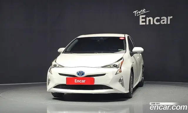 Toyota Prius 2018 1.8 автомат (гидро), миниатюра 3 Toyota Prius 2018 1.8 автомат (гидро), миниатюра 3