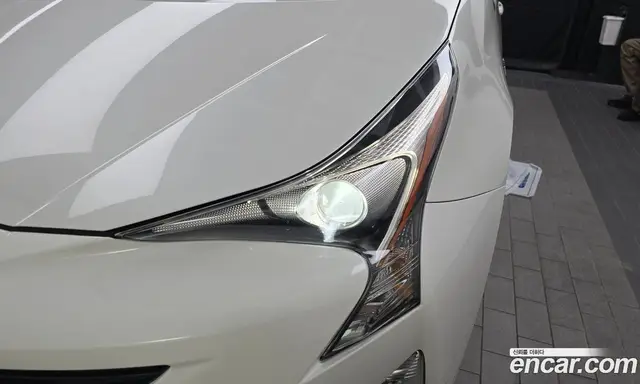Toyota Prius 2018 1.8 автомат (гидро), миниатюра 8 Toyota Prius 2018 1.8 автомат (гидро), миниатюра 8