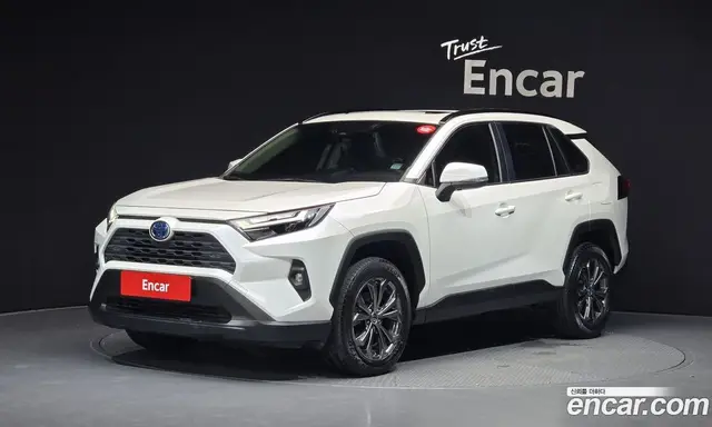 Toyota RAV4 2022 2.5 автомат (гидро), миниатюра 1 Toyota RAV4 2022 2.5 автомат (гидро), миниатюра 1