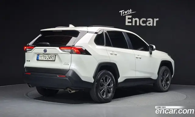 Toyota RAV4 2022 2.5 автомат (гидро), миниатюра 2 Toyota RAV4 2022 2.5 автомат (гидро), миниатюра 2