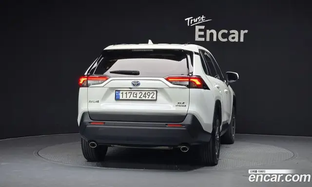 Toyota RAV4 2022 2.5 автомат (гидро), миниатюра 4 Toyota RAV4 2022 2.5 автомат (гидро), миниатюра 4