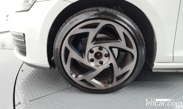 Volkswagen Golf 2013 2.0 автомат (гидро), миниатюра 5