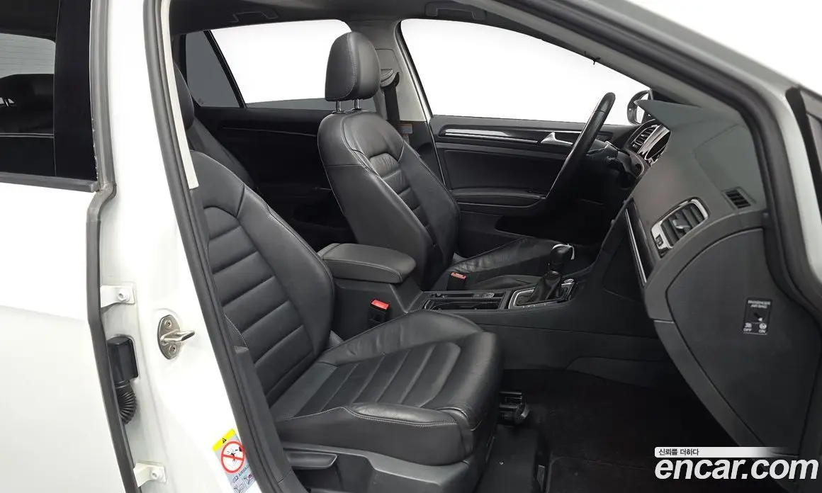 Volkswagen Golf 2015 2.0 автомат (гидро), фото 11