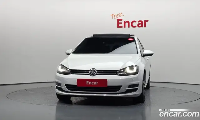 Volkswagen Golf 2015 2.0 автомат (гидро), миниатюра 3