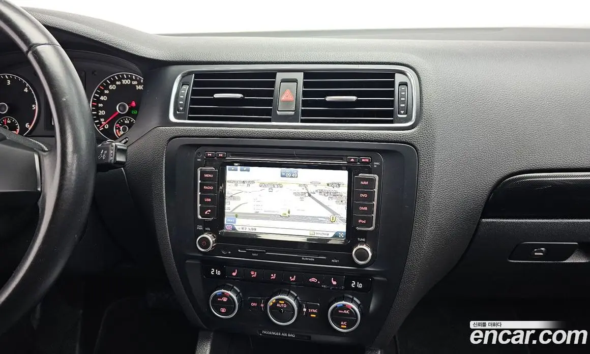 Volkswagen Jetta 2012 2.0 автомат (гидро), фото 13 Volkswagen Jetta 2012 2.0 автомат (гидро), фото 13