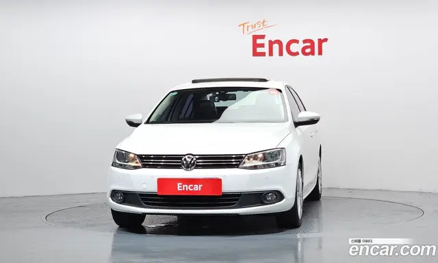 Volkswagen Jetta 2012 2.0 автомат (гидро), миниатюра 3 Volkswagen Jetta 2012 2.0 автомат (гидро), миниатюра 3