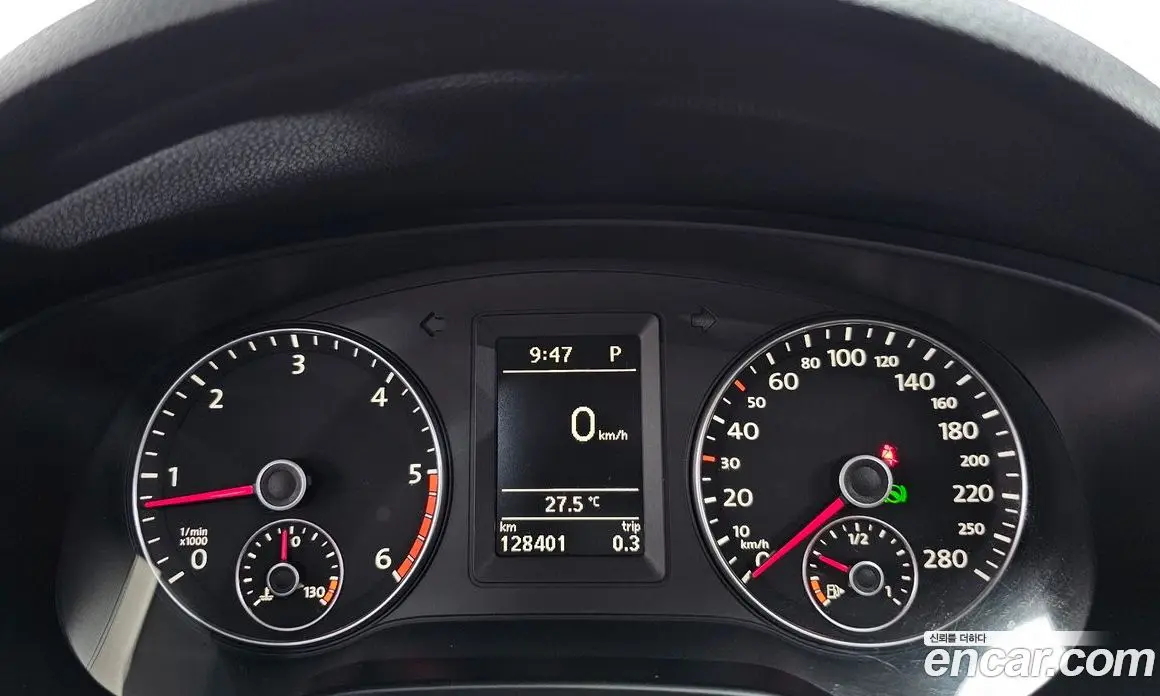 Volkswagen Jetta 2012 2.0 автомат (гидро), фото 8 Volkswagen Jetta 2012 2.0 автомат (гидро), фото 8