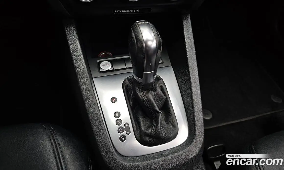 Volkswagen Jetta 2012 2.0 автомат (гидро), фото 9 Volkswagen Jetta 2012 2.0 автомат (гидро), фото 9