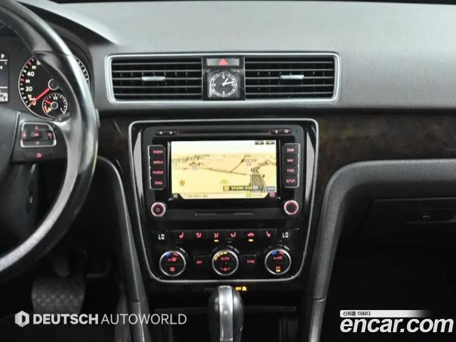 Volkswagen Passat 2014 2.0 автомат (гидро), фото 14 Volkswagen Passat 2014 2.0 автомат (гидро), фото 14