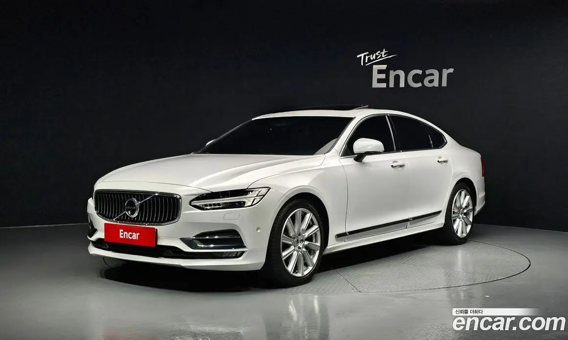 Volvo S90 2018 2.0 автомат (гидро), фото 1 Volvo S90 2018 2.0 автомат (гидро), фото 1