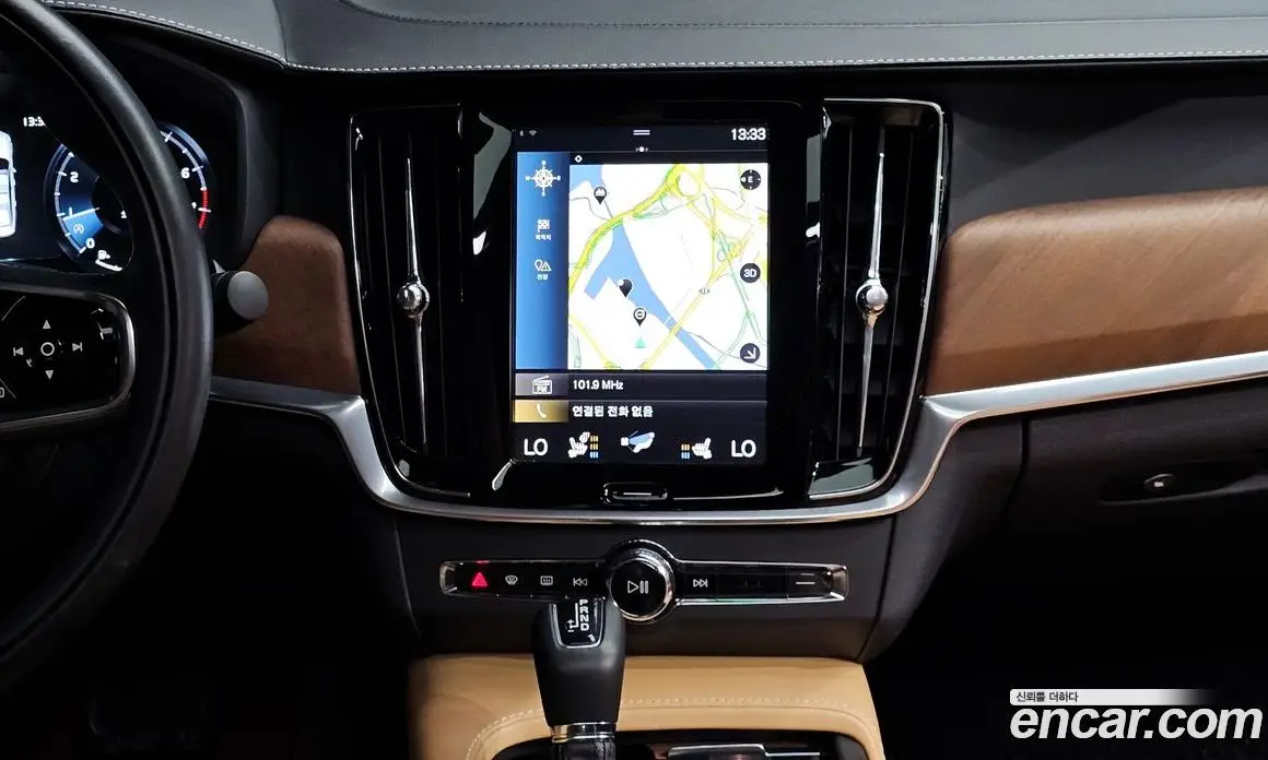 Volvo S90 2018 2.0 автомат (гидро), фото 15 Volvo S90 2018 2.0 автомат (гидро), фото 15