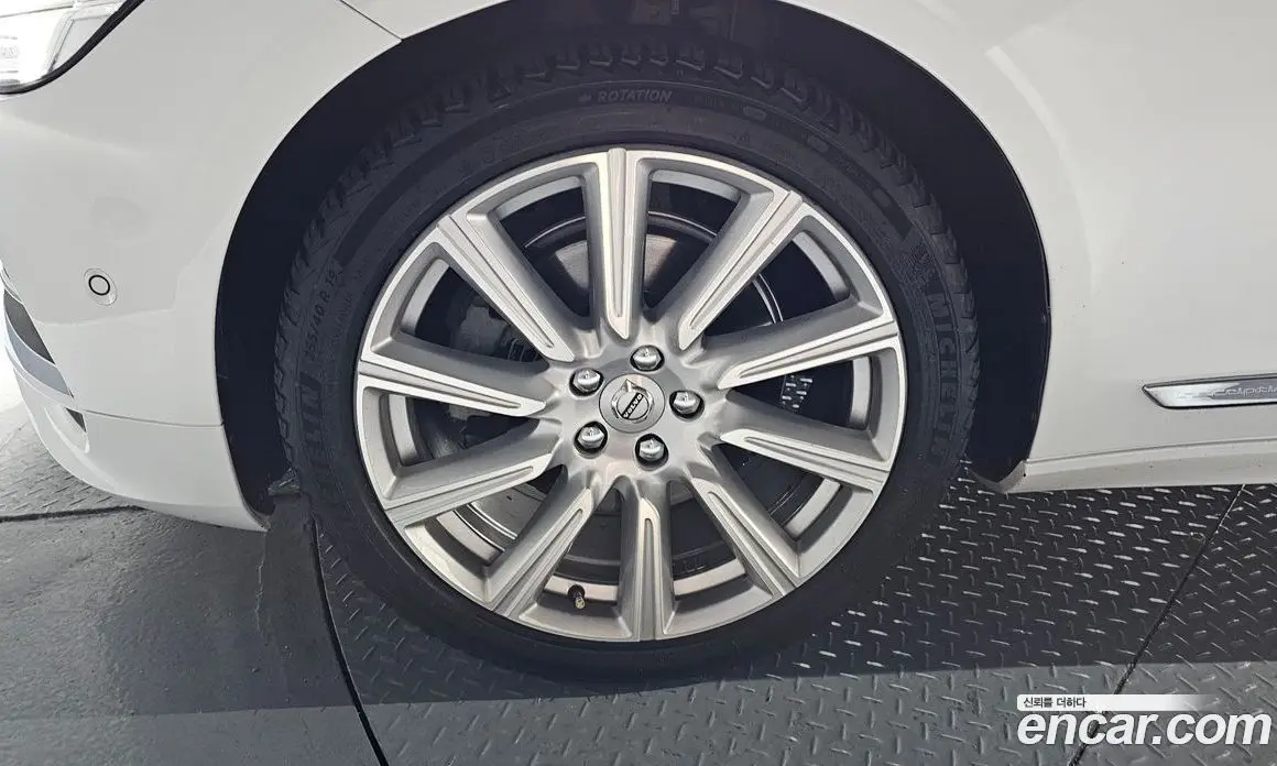 Volvo S90 2018 2.0 автомат (гидро), фото 5 Volvo S90 2018 2.0 автомат (гидро), фото 5