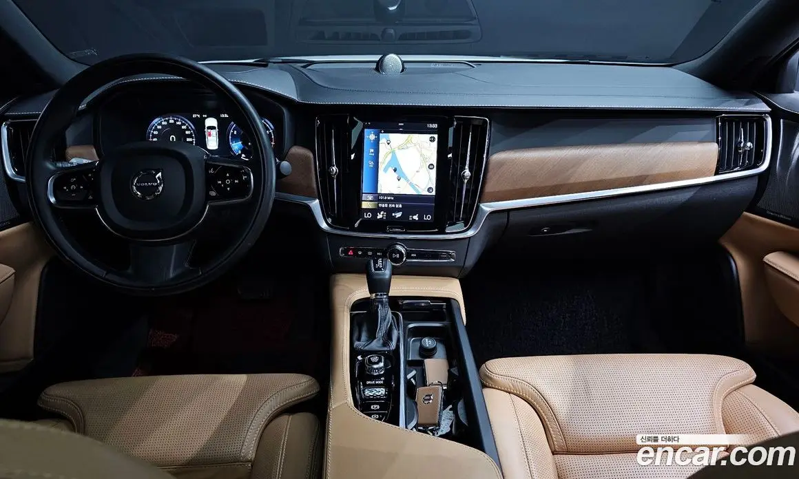 Volvo S90 2018 2.0 автомат (гидро), фото 7 Volvo S90 2018 2.0 автомат (гидро), фото 7