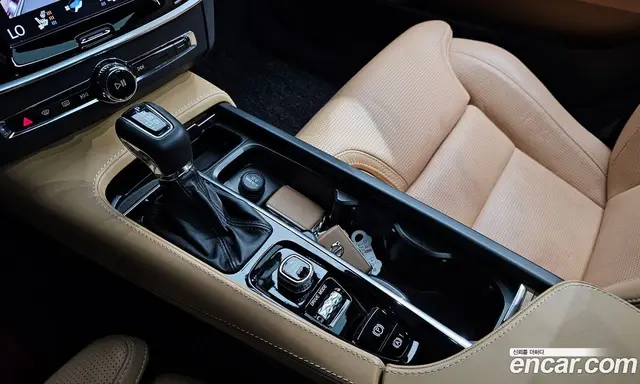 Volvo S90 2018 2.0 автомат (гидро), миниатюра 9 Volvo S90 2018 2.0 автомат (гидро), миниатюра 9