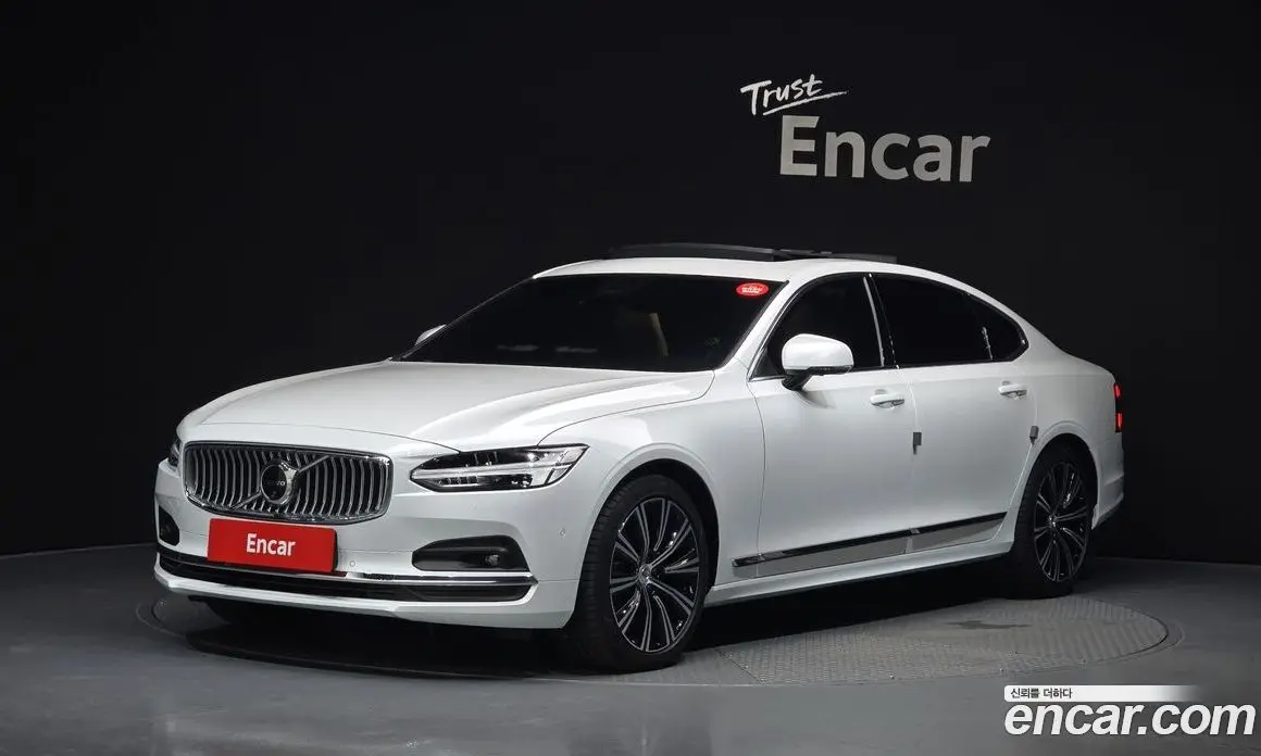 Volvo S90 2024 2.0 автомат (гидро), фото 1 Volvo S90 2024 2.0 автомат (гидро), фото 1