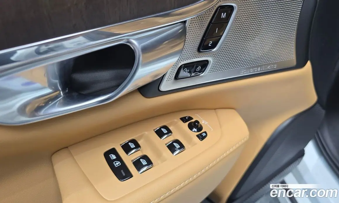 Volvo S90 2024 2.0 автомат (гидро), фото 19 Volvo S90 2024 2.0 автомат (гидро), фото 19