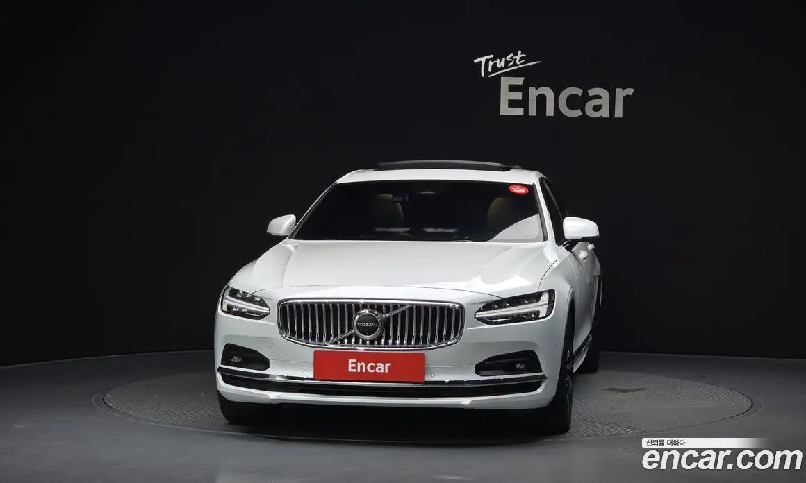 Volvo S90 2024 2.0 автомат (гидро), фото 3 Volvo S90 2024 2.0 автомат (гидро), фото 3