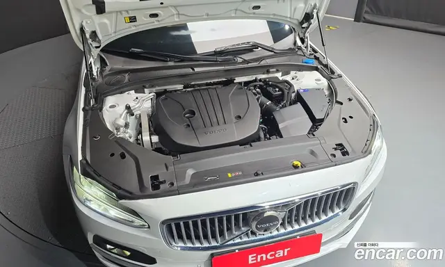 Volvo S90 2024 2.0 автомат (гидро), миниатюра 6 Volvo S90 2024 2.0 автомат (гидро), миниатюра 6