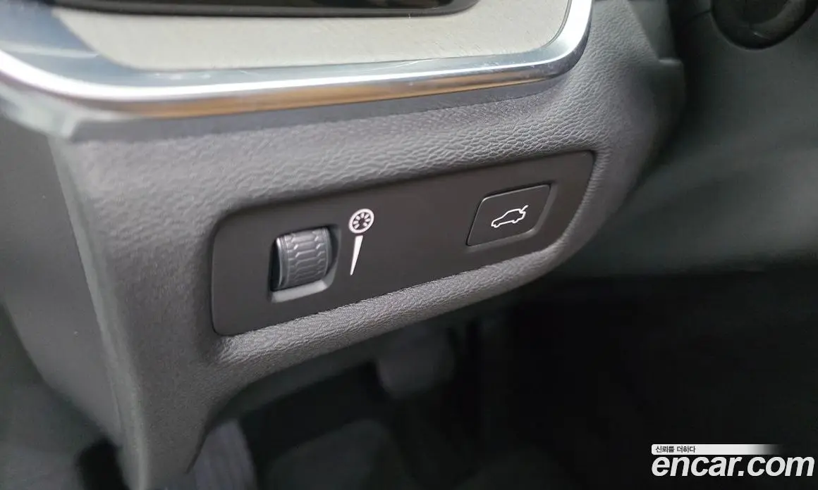 Volvo V60 2020 2.0 автомат (гидро), фото 44 Volvo V60 2020 2.0 автомат (гидро), фото 44