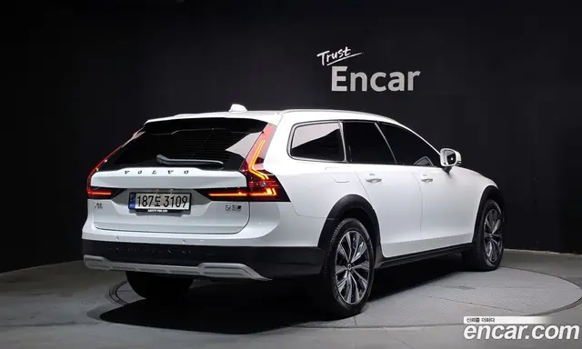 Volvo V90 2023 2.0 автомат (гидро), миниатюра 2 Volvo V90 2023 2.0 автомат (гидро), миниатюра 2