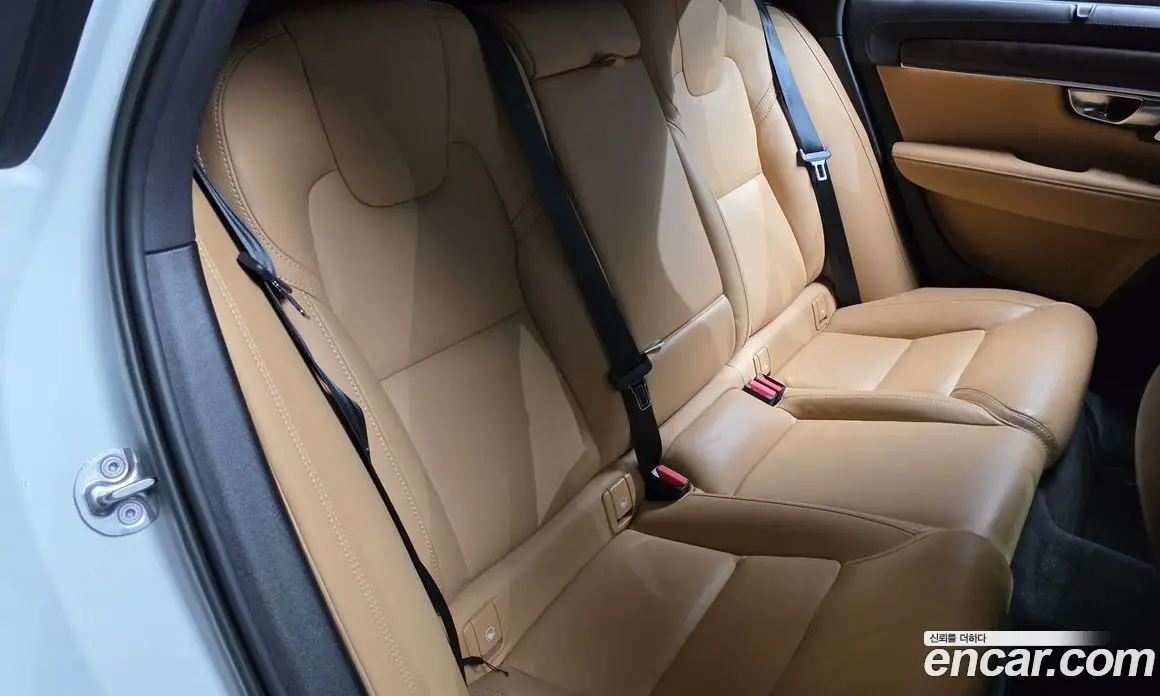 Volvo V90 2023 2.0 автомат (гидро), фото 17 Volvo V90 2023 2.0 автомат (гидро), фото 17