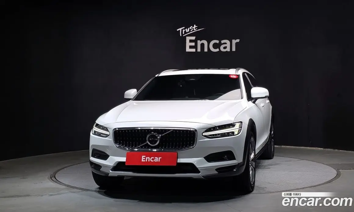 Volvo V90 2023 2.0 автомат (гидро), фото 3 Volvo V90 2023 2.0 автомат (гидро), фото 3