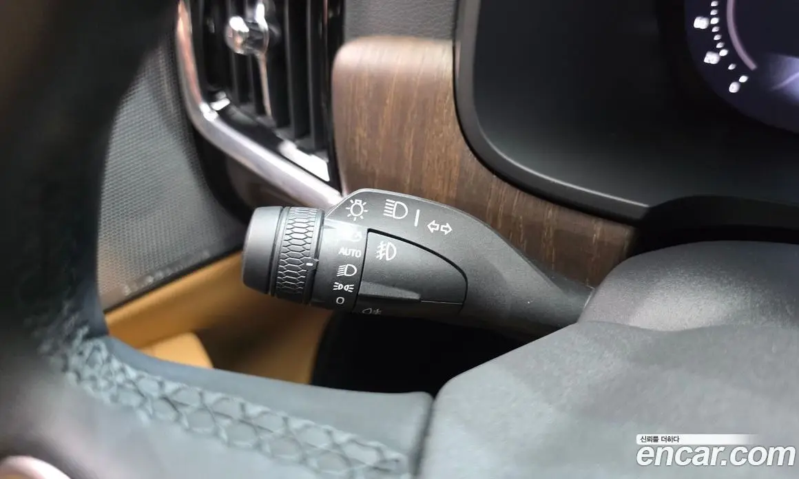 Volvo V90 2023 2.0 автомат (гидро), фото 28 Volvo V90 2023 2.0 автомат (гидро), фото 28