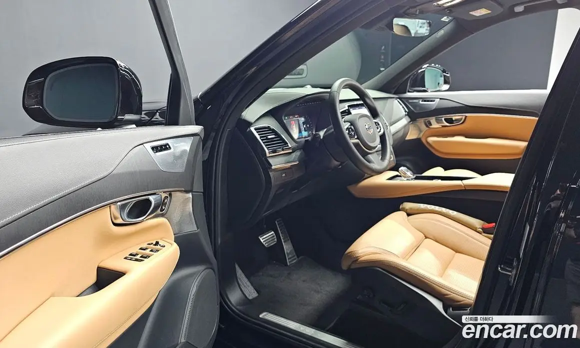 Volvo XC90 2023 2.0 автомат (гидро), фото 13 Volvo XC90 2023 2.0 автомат (гидро), фото 13