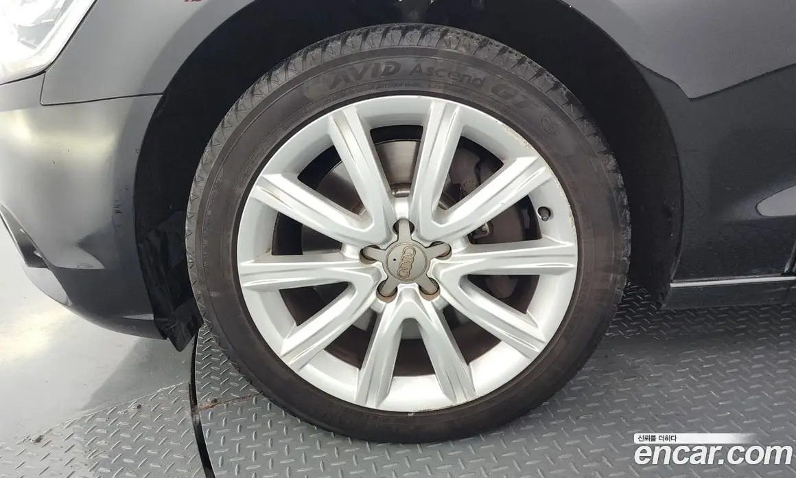 Audi A6 2015 3.0 автомат (гидро), фото 5 Audi A6 2015 3.0 автомат (гидро), фото 5