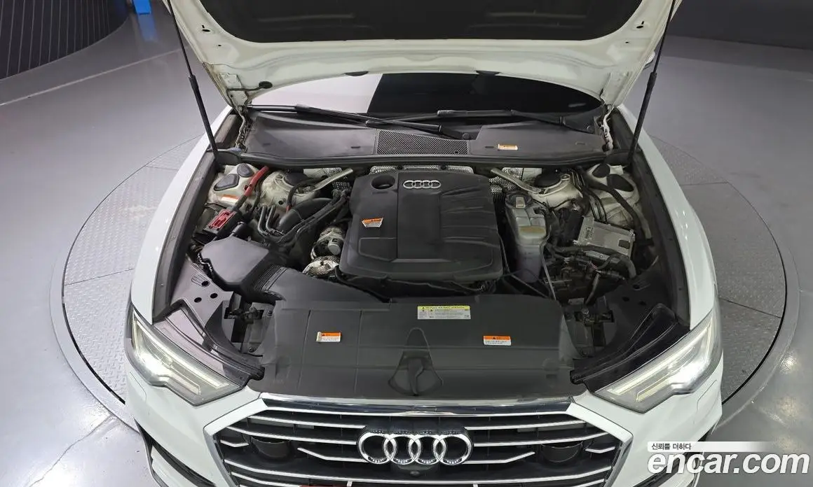 Audi A6 2020 2.0 автомат (гидро), фото 6