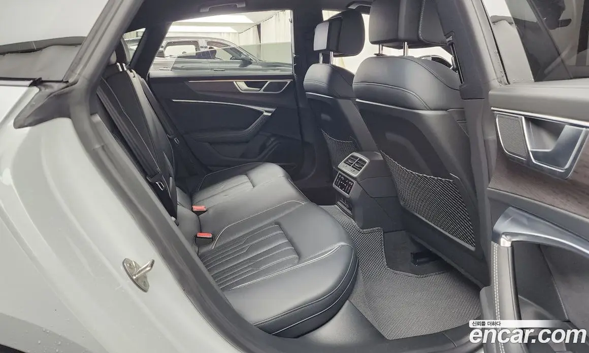 Audi A7 2022 3.0 автомат (гидро), фото 18