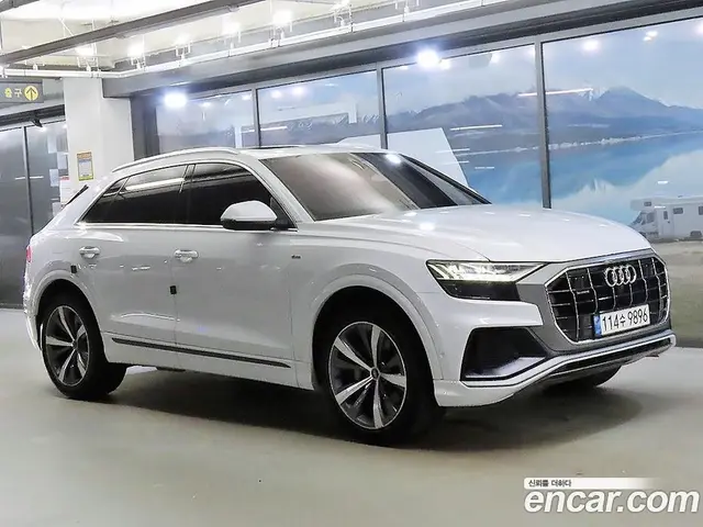 Audi Q8 2021 3.0 автомат (гидро), миниатюра 1 Audi Q8 2021 3.0 автомат (гидро), миниатюра 1