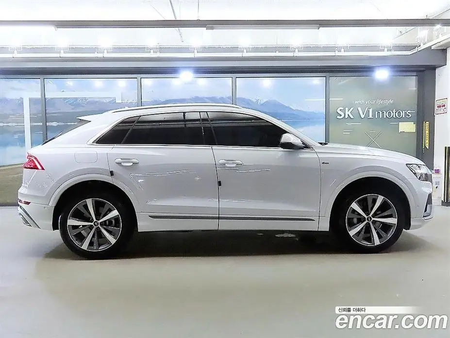 Audi Q8 2021 3.0 автомат (гидро), фото 3 Audi Q8 2021 3.0 автомат (гидро), фото 3