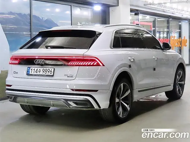 Audi Q8 2021 3.0 автомат (гидро), миниатюра 4 Audi Q8 2021 3.0 автомат (гидро), миниатюра 4