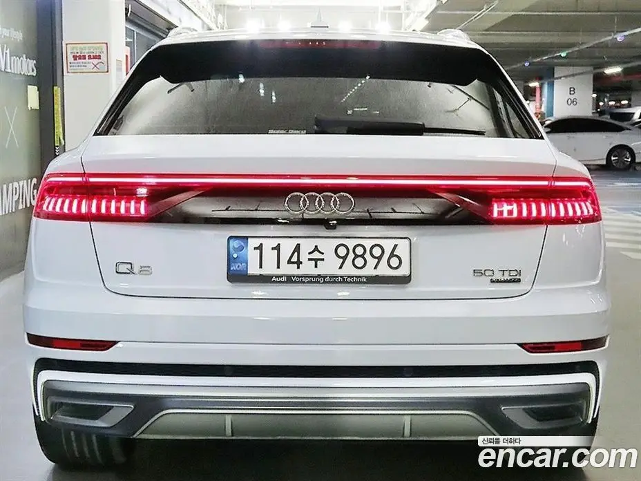 Audi Q8 2021 3.0 автомат (гидро), фото 5 Audi Q8 2021 3.0 автомат (гидро), фото 5